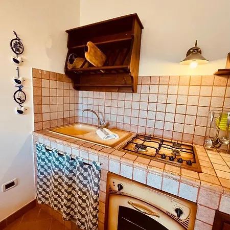 Casetta Luna E Sole مونتيسكودايو